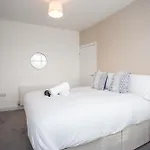 Сasa de vacaciones Vacant Nests The Sandringham Location *